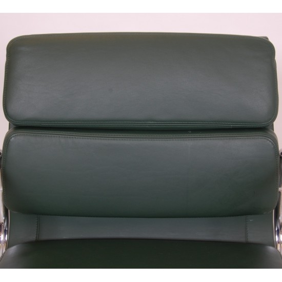 Charles Eames EA-217 Softpad office chair in green premium leather