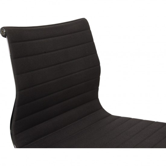 Eames EA-105 stol i gråt hopsak stof