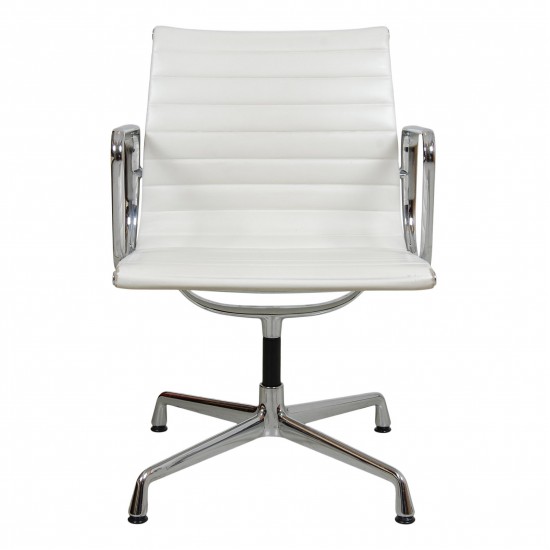 Charles Eames Ea-108 chair with white leather