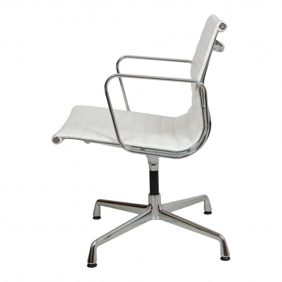 Charles Eames Ea-108 chair with white leather