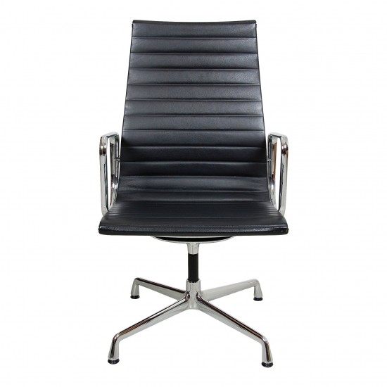 Charles Eames Ea-109 stol i sort læder 