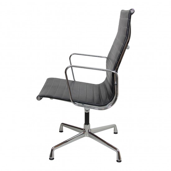 Charles Eames Ea-109 chair with black leather