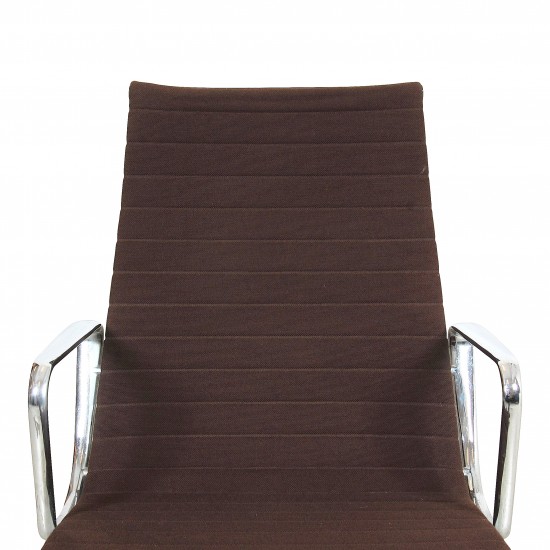 Charles Eames EA-122 chair in brown hopsak fabric and chrome