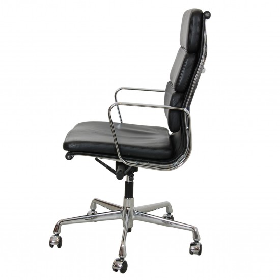 Charles Eames Ea-219 softpad office chair