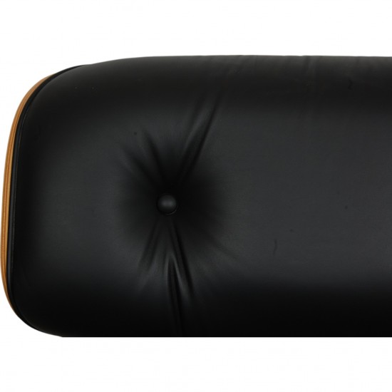 Charles Eames Lounge chair med skammel i palisander