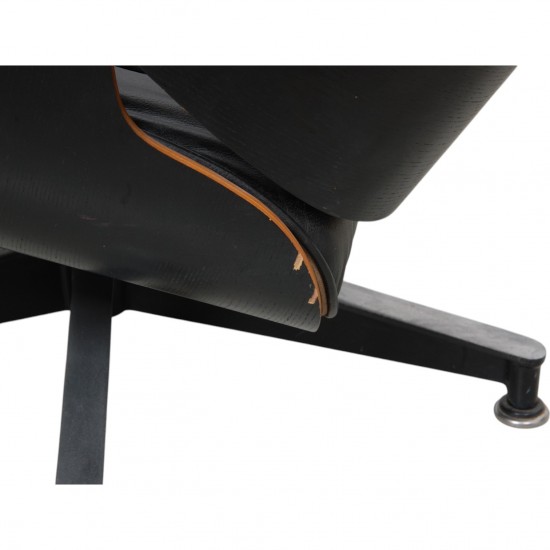 Charles Eames Lounge chair with ottoman in black leather