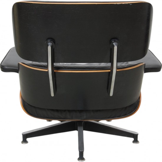 Charles Eames Lounge chair with ottoman in black leather