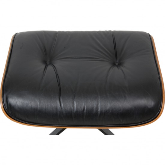 Charles Eames Lounge chair with ottoman in black leather