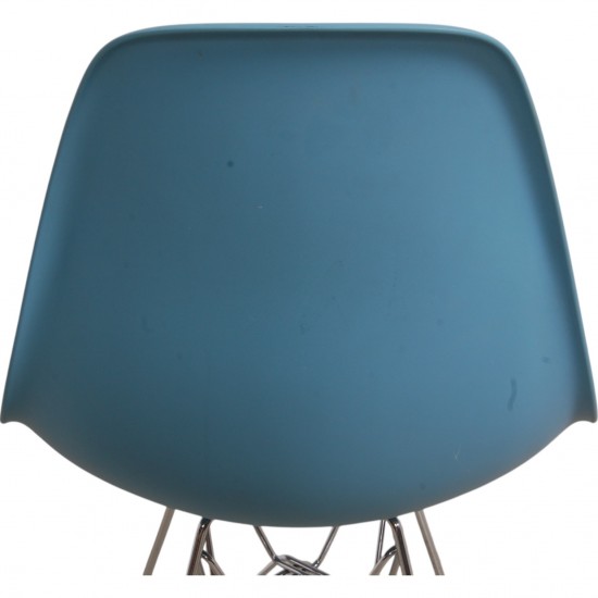 Sæt med fire blå Charles Eames DSR stole