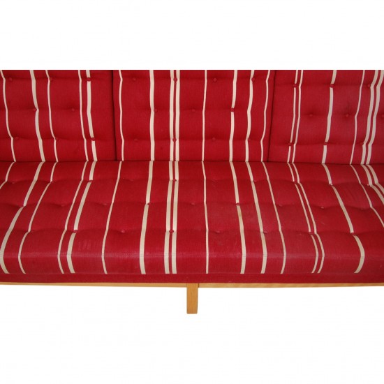 Erik Jørgensen EJ-315 3.personers sofa i rød stof