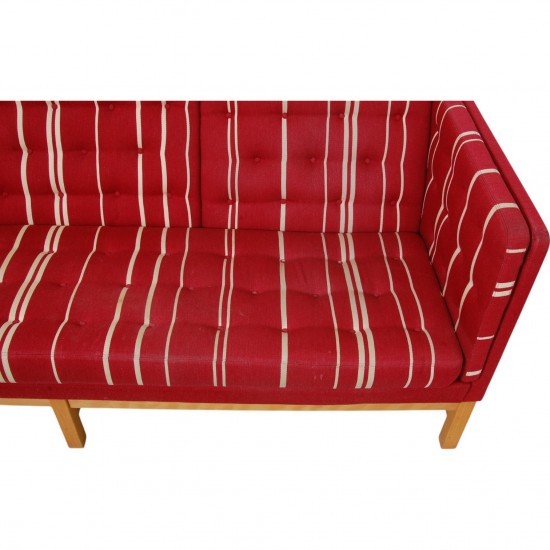 Erik Jørgensen EJ-315 3.personers sofa i rød stof