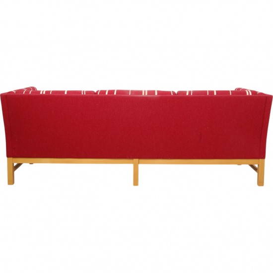 Erik Jørgensen EJ-315 3.personers sofa i rød stof