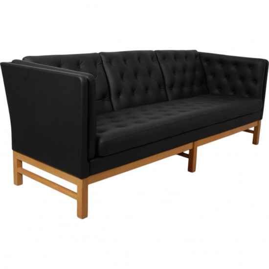 Erik Jørgensen EJ-315 3.personers sofa i nybetrukket sort bizon læder