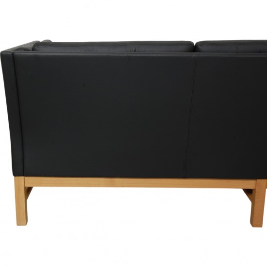 Erik Jørgensen EJ-315 3.personers sofa i nybetrukket sort bizon læder