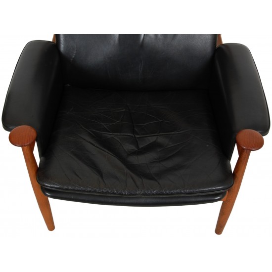 Finn Juhl Bwana chair in black leather and teak