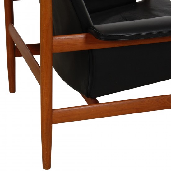 Finn Juhl Bwana chair in black leather and teak