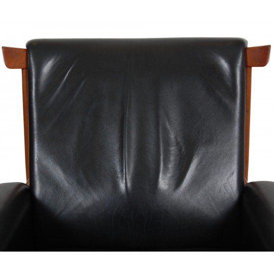 Finn Juhl Bwana chair in black leather and teak