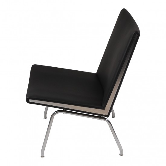 Hans J Wegner Airport chair CH401 with black bison leather