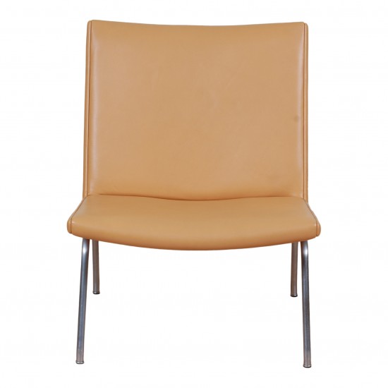 Hans J Wegner AP-40 naturally colored leather with patina 