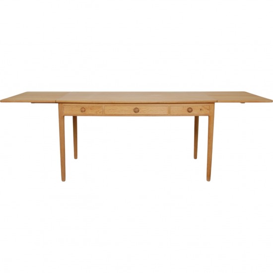 Hans Wegner AT-305 desk of oak