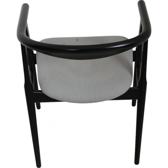 Set of 6 Hans Wegner Ge-525 chairs