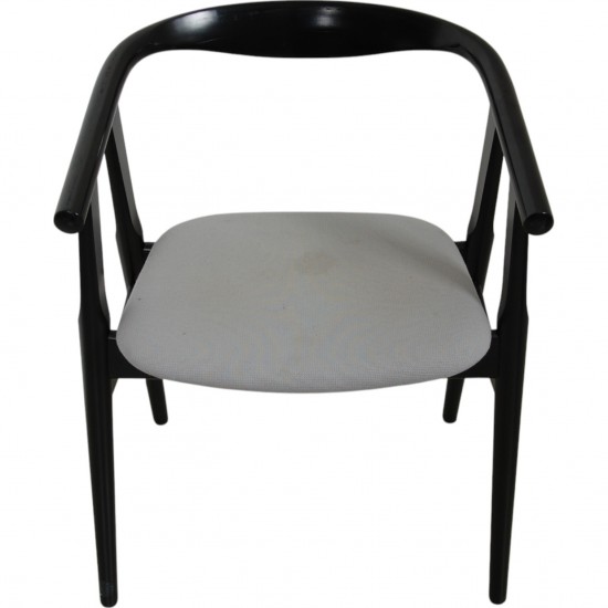Set of 6 Hans Wegner Ge-525 chairs