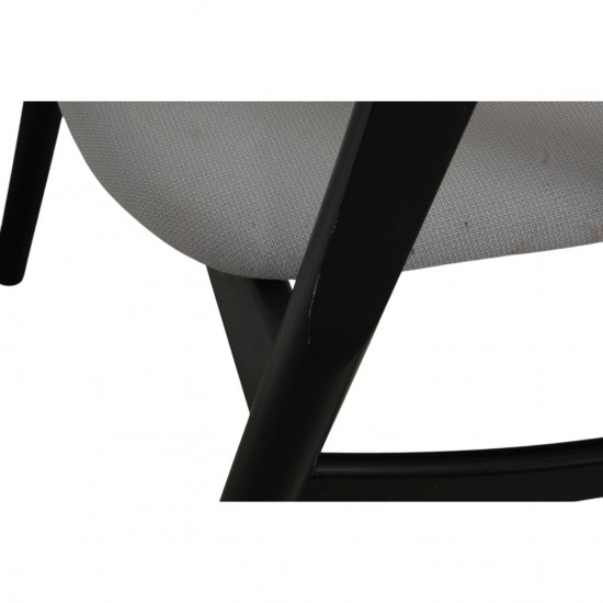 Set of 6 Hans Wegner Ge-525 chairs