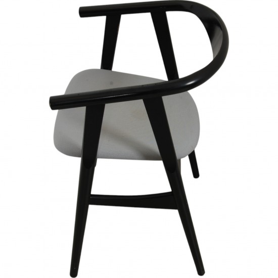 Set of 6 Hans Wegner Ge-525 chairs