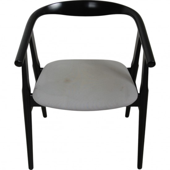 Set of 6 Hans Wegner Ge-525 chairs