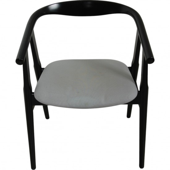 Set of 6 Hans Wegner Ge-525 chairs