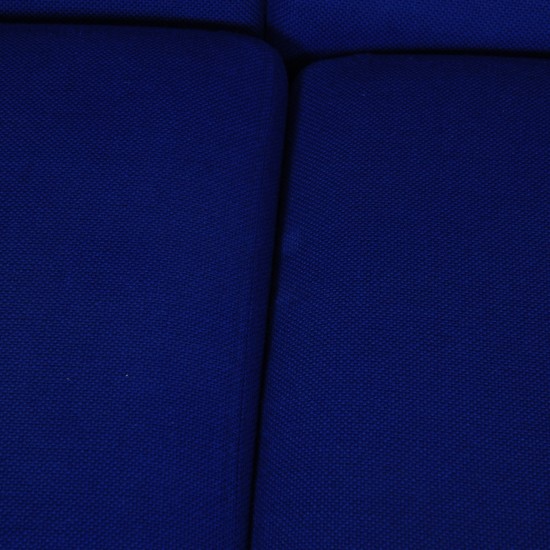 Hans Wegner GE-280 modular sofa in blue fabric