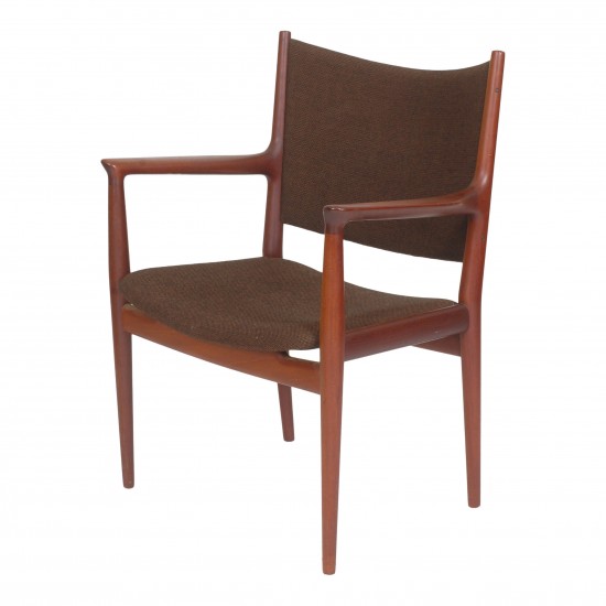 Hans J Wegner JH-513 solid teak wood chair