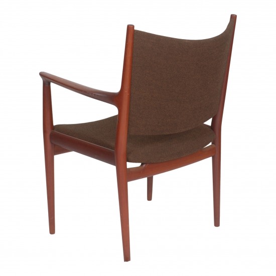 Hans J Wegner JH-513 solid teak wood chair