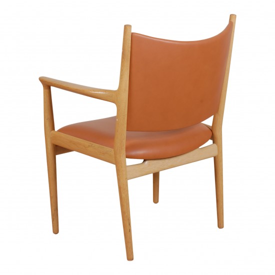 Hans J Wegner JH-513 stol i cognac læder