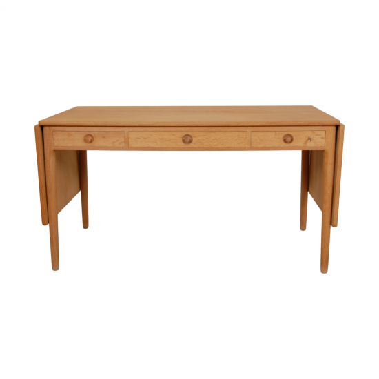 Hans Wegner AT-305 desk in oak