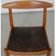 Set Hans Wegner W1 dining chairs in oak and black leather (8)