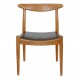 Set Hans Wegner W1 dining chairs in oak and black leather (8)
