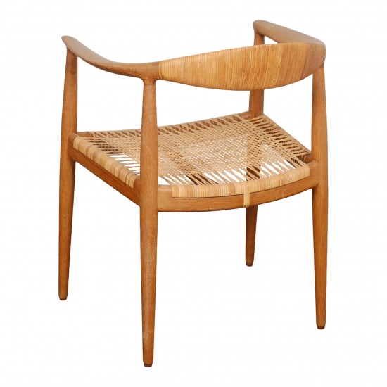 Hans J Wegner The Chair of oak wood and weaved seat 