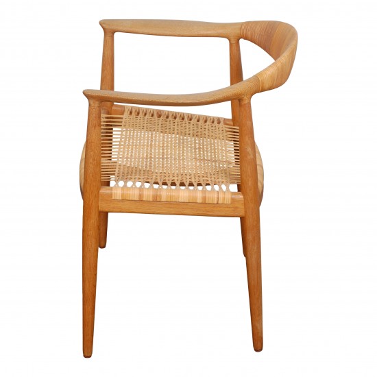 Hans J Wegner The Chair of oak wood and weaved seat 