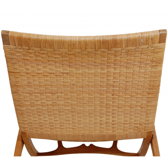 Hans Wegner JH-513 lounge chair