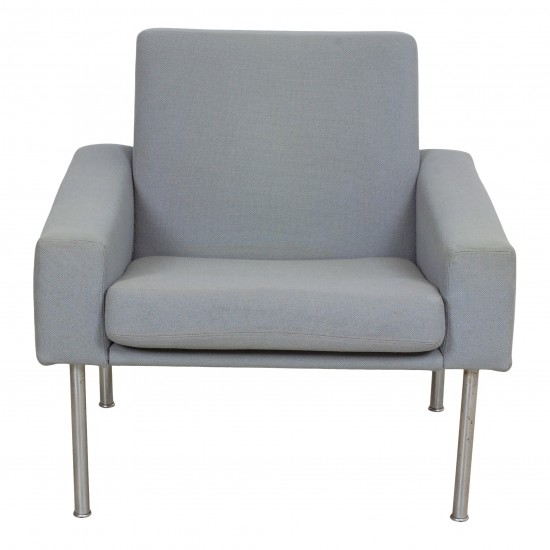 Hans J Wegner Airport chair with grey fabric