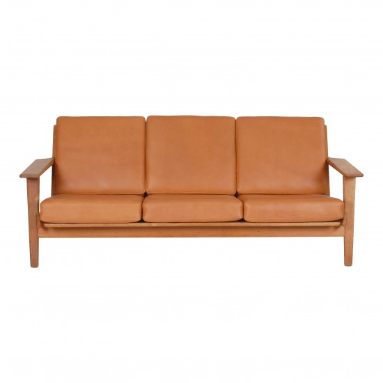 Hans J Wegner 3pers sofa, GE 290, newly upholstered with cognac aniline leather