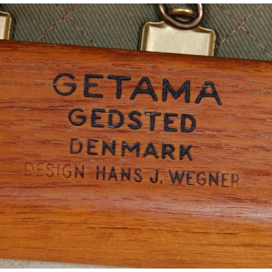 Hans Wegner GE-290 lænestol af valnød og beige stof