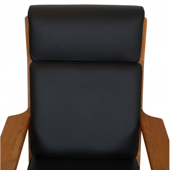 Hans Wegner GE-290a lounge chair reupholstered in black Bizon leather
