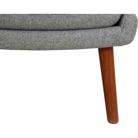 Hans Wegner Bamse stol i gråt Hallingdal stof