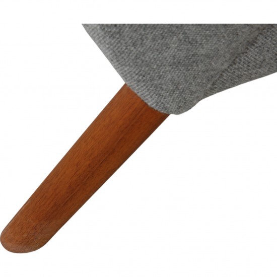 Hans Wegner Bamse stol i gråt Hallingdal stof