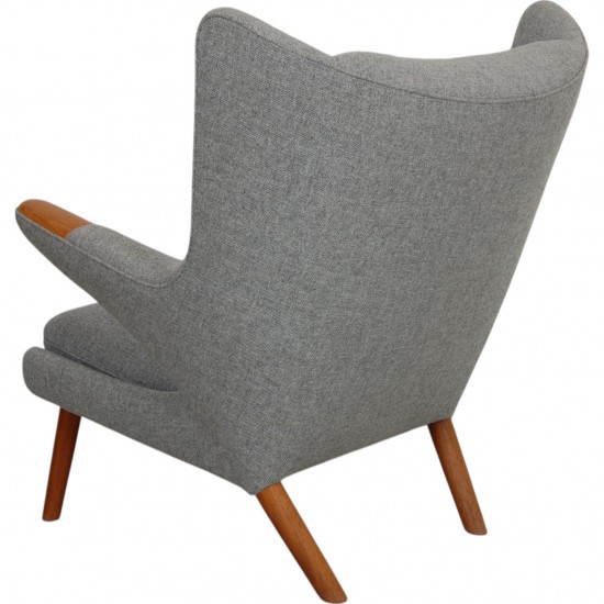 Hans Wegner Bamse stol i gråt Hallingdal stof