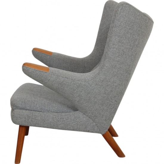Hans Wegner Bamse stol i gråt Hallingdal stof