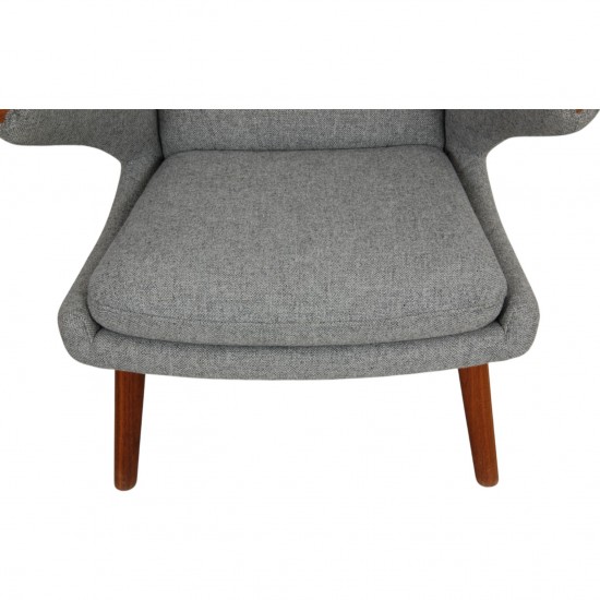 Hans Wegner Bamse stol i gråt Hallingdal stof