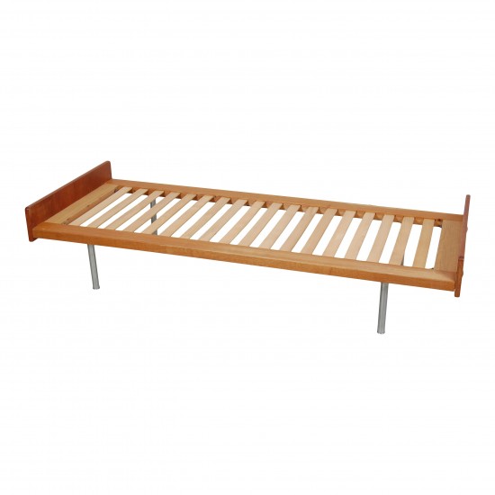 Hans J Wegner Daybed with cushion newly upholstered Hallingdal fabric